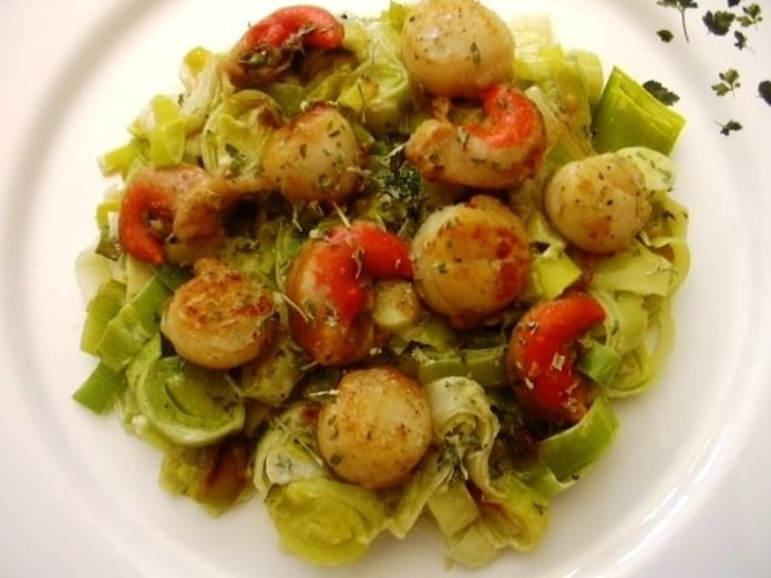 Saint-Jacques aux poireaux Saint-Jacques aux poireaux