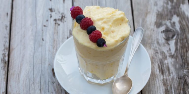 Crème dessert légère à la mangue