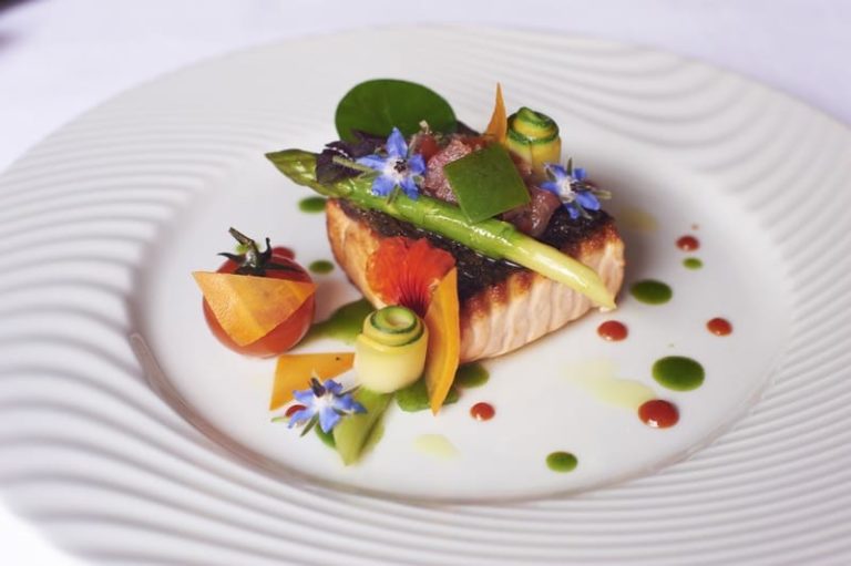 Pavé de saumon grillé à l’unilatérale